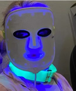 Customer using a Glotech™ LED device